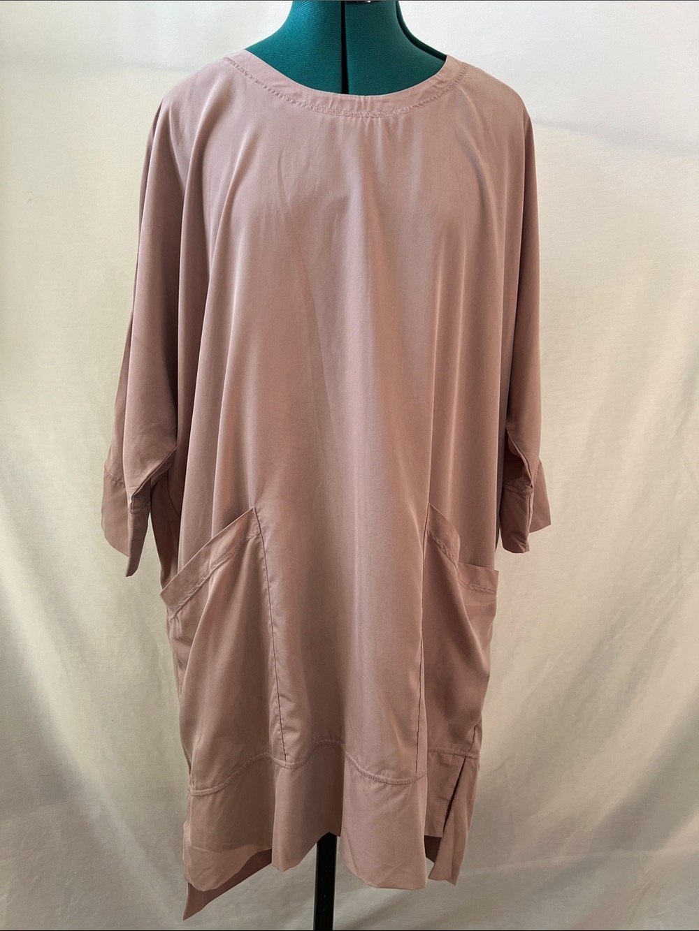 silence + noise Mauve Colored Relaxed Tunic with Front Pockets
